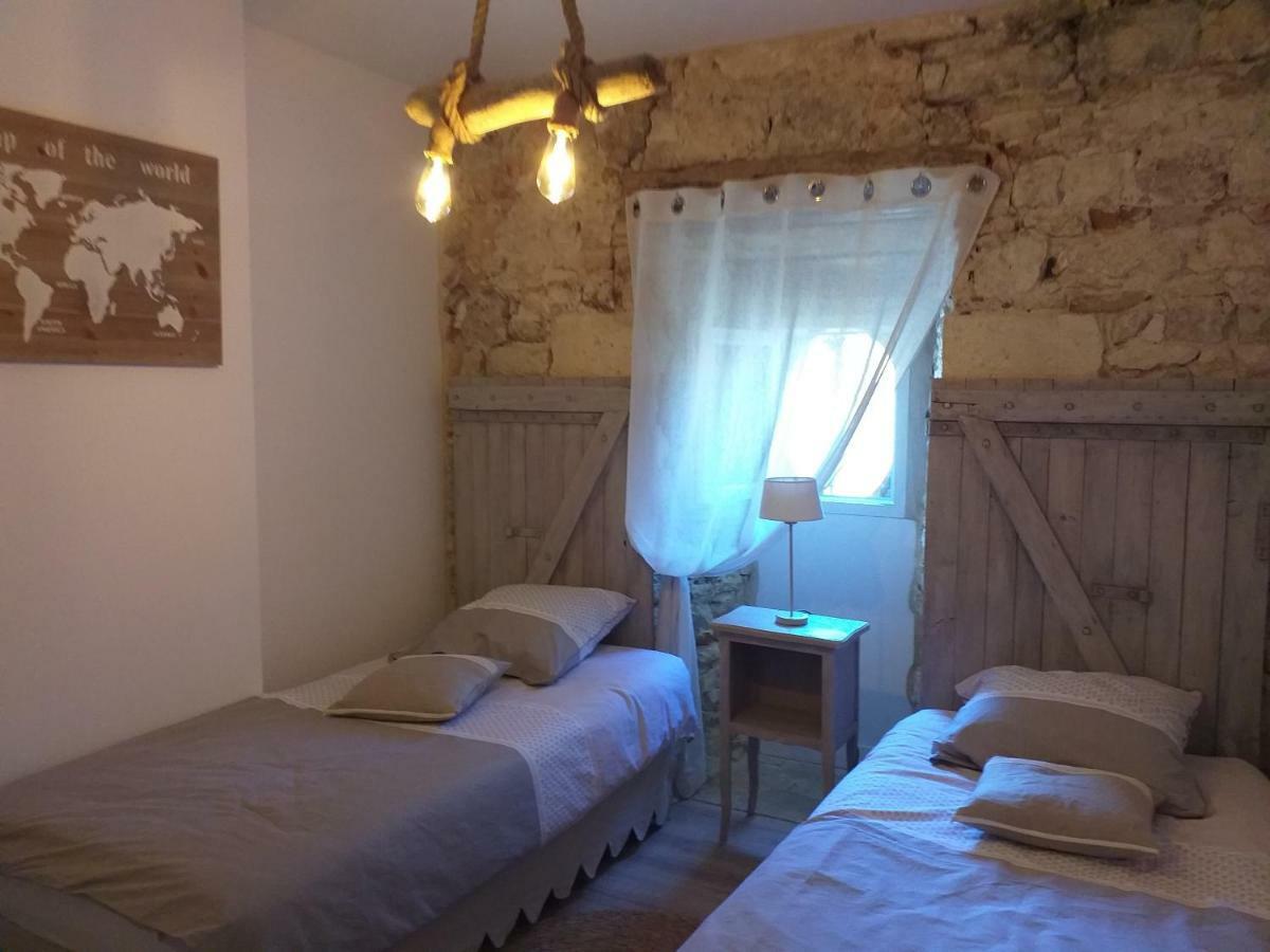Appartement Au Coeur Du Perigord Villereal Ngoại thất bức ảnh
